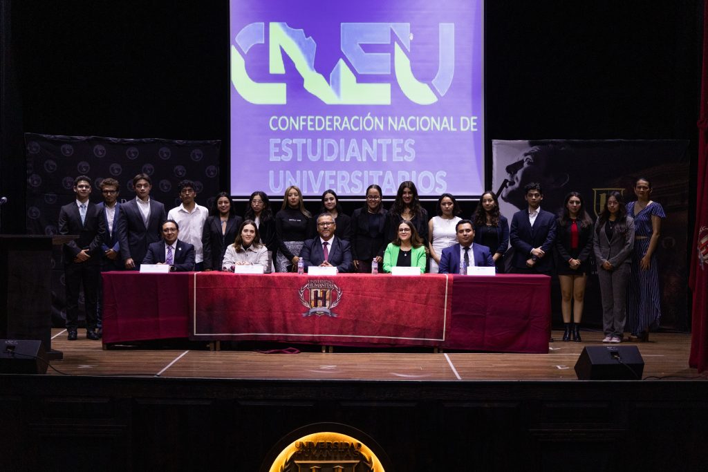 Jóvenes son el centro de las decisiones: Virginia Hernández