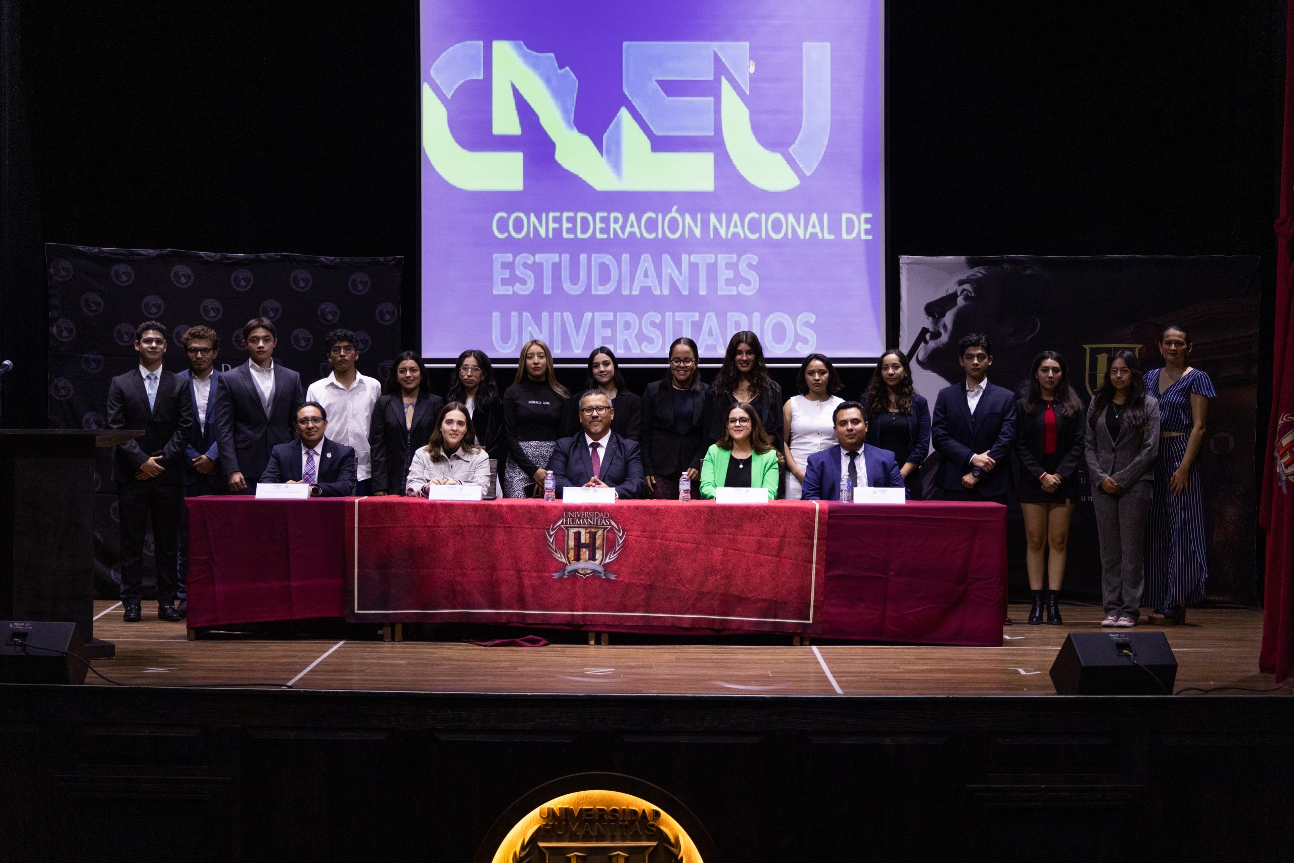 Jóvenes son el centro de las decisiones: Virginia Hernández