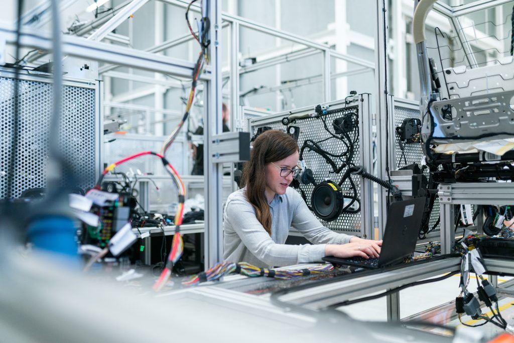 La presencia de mujeres ingenieras crece en la industria tecnológica: Infobip
