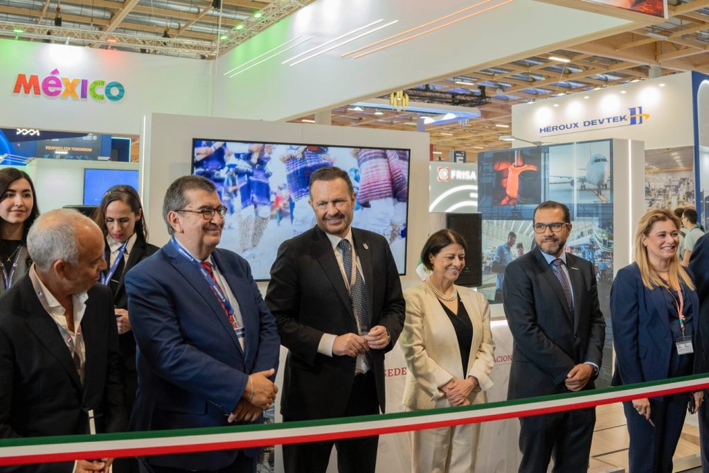Participa Kuri en inauguración del Pabellón México en el Paris Air Show 2023