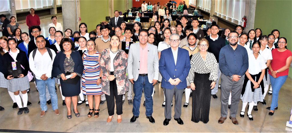 Realizan Olimpiada de Lenguaje y Comunicación en secundarias