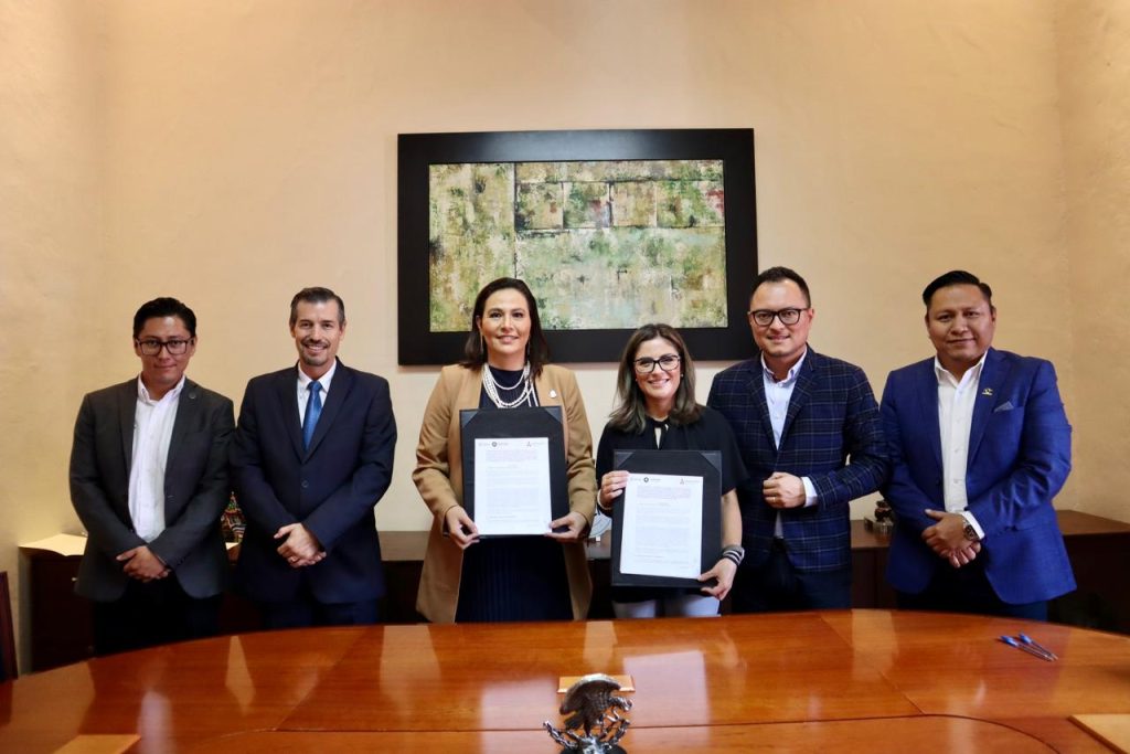 Aeroclúster se vincula con la educación
