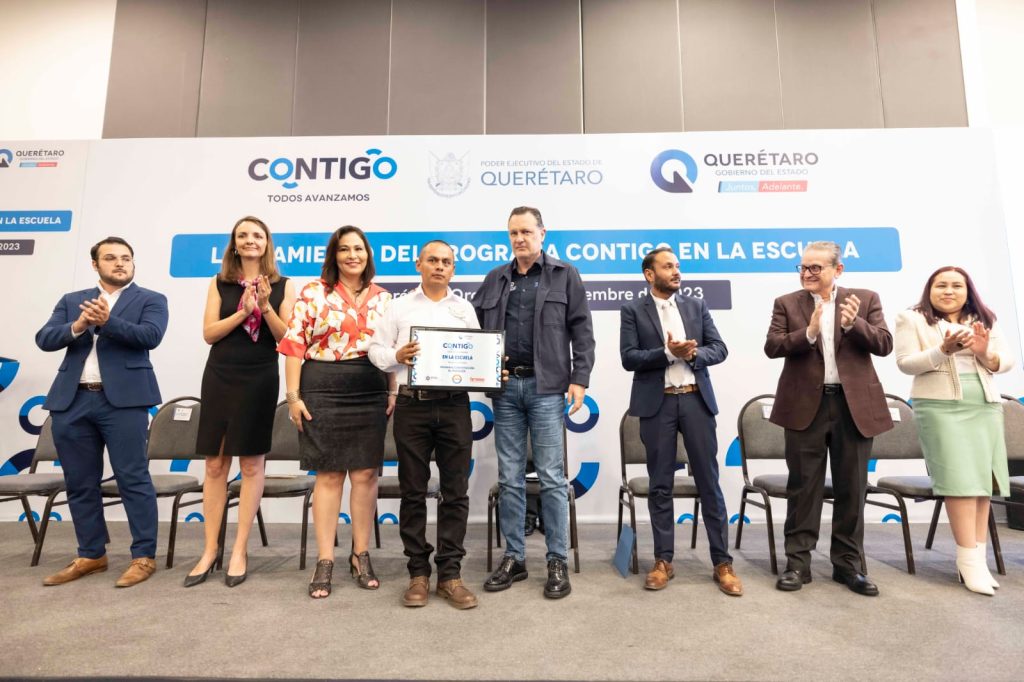 Contigo, en la Escuela, va en Querétaro