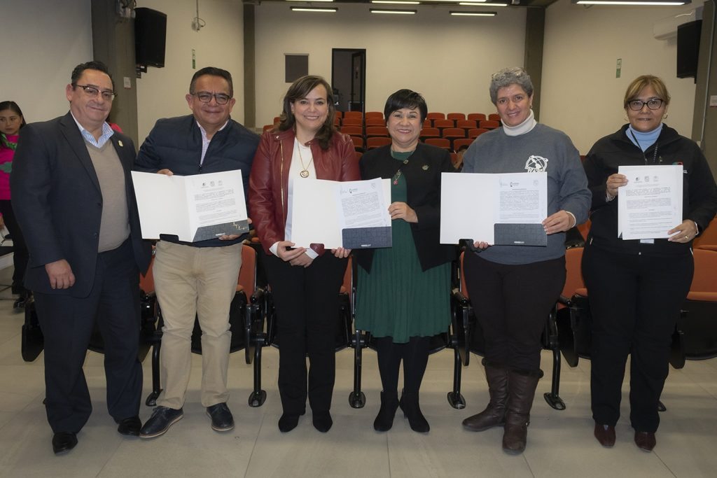 UAQ abre Centro Recolector de Leche Humana