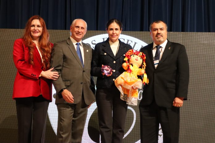 Excelencias