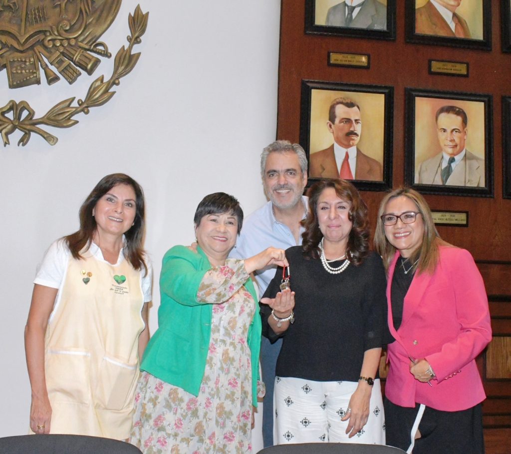 Comodato para alojar familiares de hospitalizados en el IMSS
