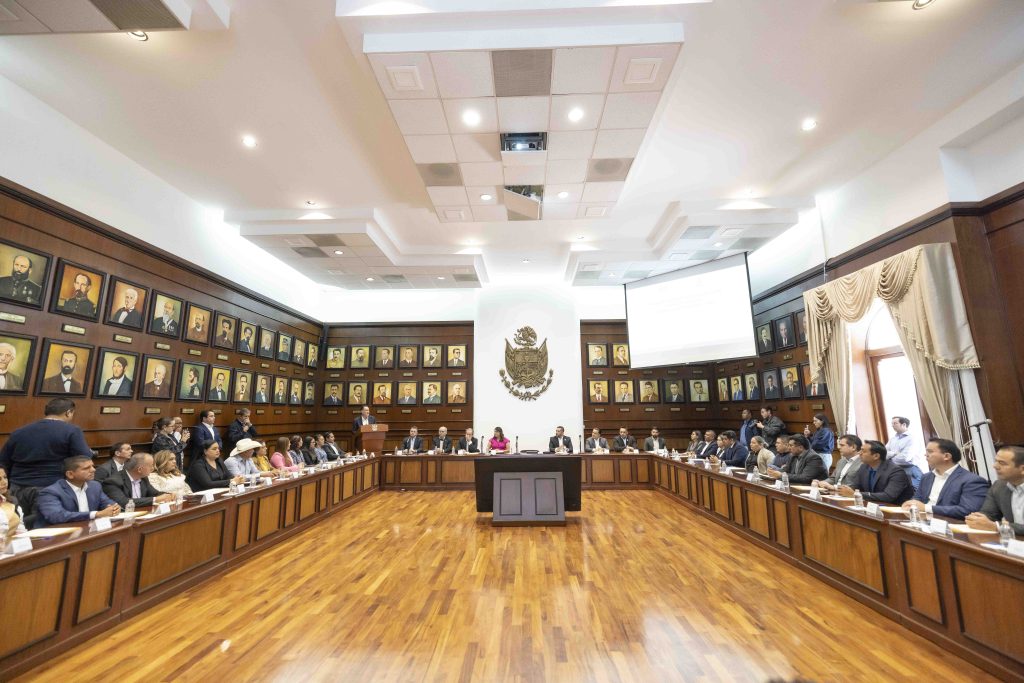 Kuri atestigua convenio de seguridad rumbo al proceso electoral