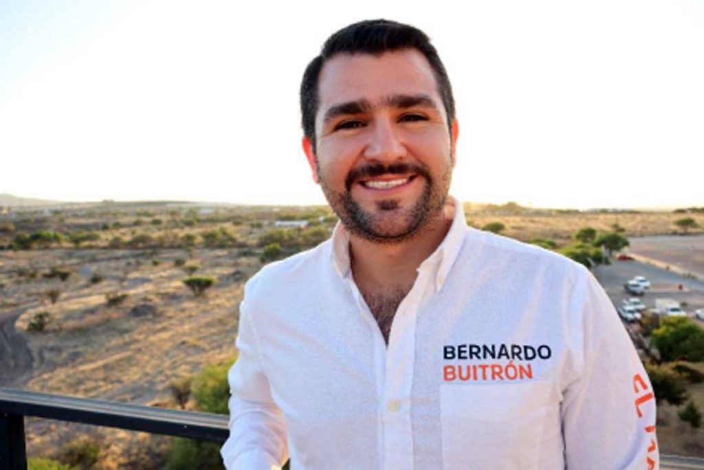 Bernardo Buitrón toma las riendas por El Marqués