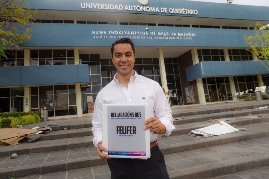Felifer presenta su declaración 5 de 5