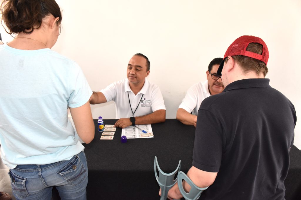 Promueve IEEQ derecho al voto en personas con síndrome de Down