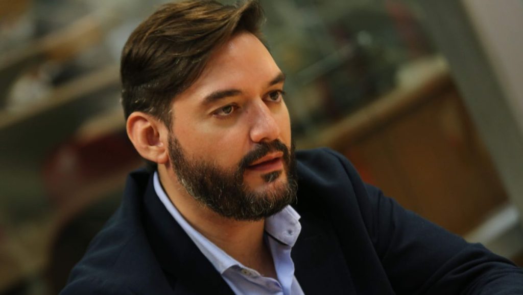 Denuncia a Javier de la fuente ante fiscalía anticorrupción
