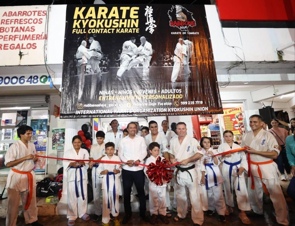 El Gobernador Mauricio Vila Dosal inaugura el Rabbone Dojo para la práctica del karate kyokushin