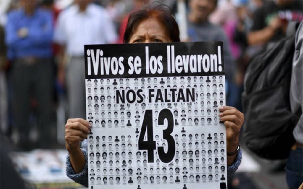 Marcha de los 10 Años de Ayotzinapa