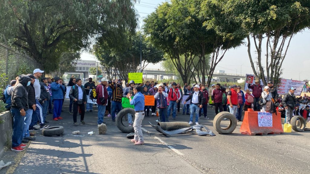 Bloquean Ecatepec por Presuntos Operativos Irregulares