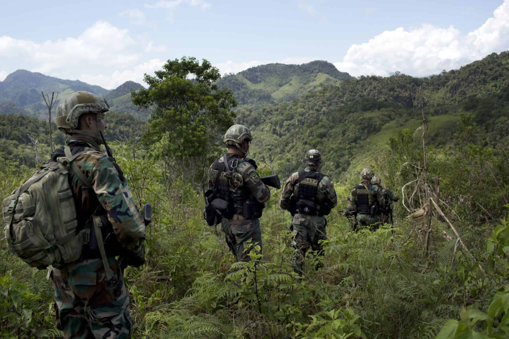 Seguridad en México se derrumba, EU y Canadá se preparan
