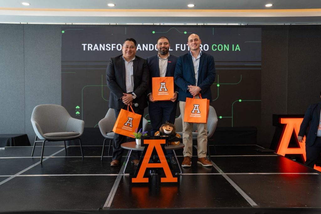 LA RED ANÁHUAC SE POSICIONA COMO LÍDER EN INTELIGENCIA ARTIFICIAL