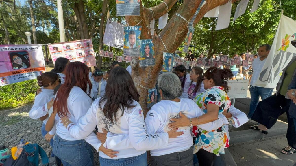 Colectivos exigen mantener a Javier Duarte en prisión por desaparición forzada
