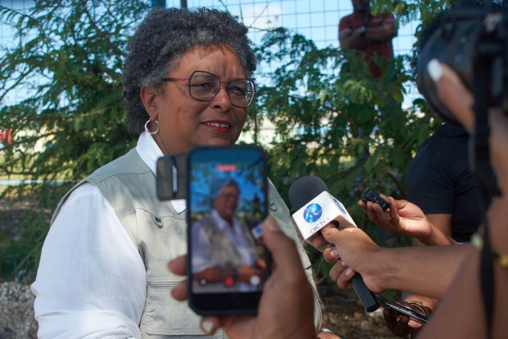 Sheinbaum felicita a Mia Mottley tras victoria en Barbados