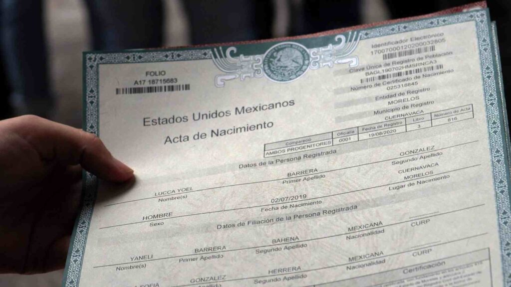 Cómo corregir un error en tu Acta de Nacimiento (Aclaración de actas)