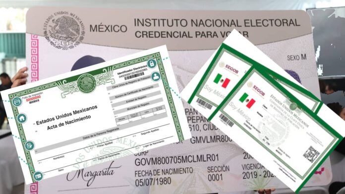 Documentos necesarios sobre un escritorio- CURP, Acta de Nacimiento y Certificado de Secundaria.