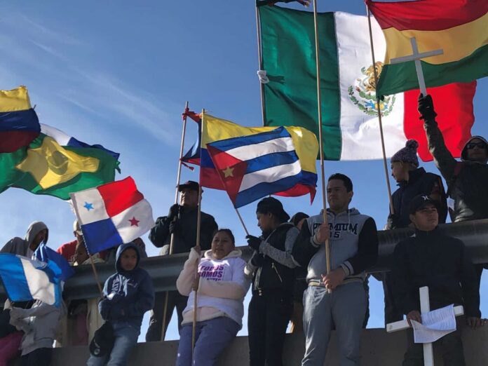 Latinos en España Retos, realidad y el laberinto de los papeles
