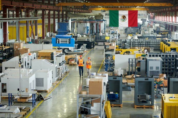 Monterrey 2026: Cómo el Nearshoring y los Micro-hubs están revolucionando la logística de última milla en el Norte de México