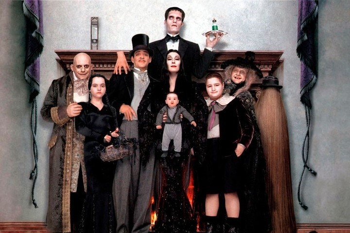 Qué fue de la vida del niño que hacía de Pericles en las películas de Los Locos Addams