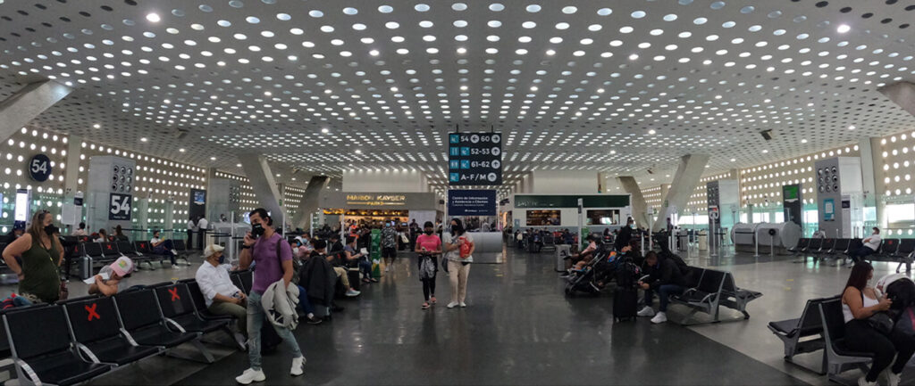 “Apoyo al pasajero” AICM: el plan para no perderse en terminales