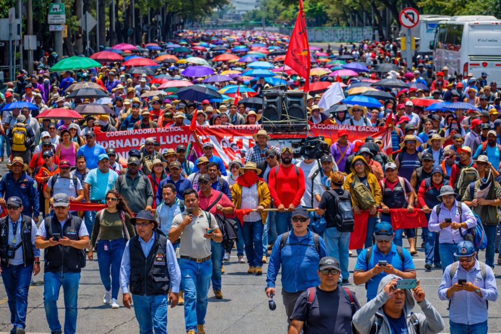 CNTE presiona con paro y Sheinbaum rechaza reunión directa
