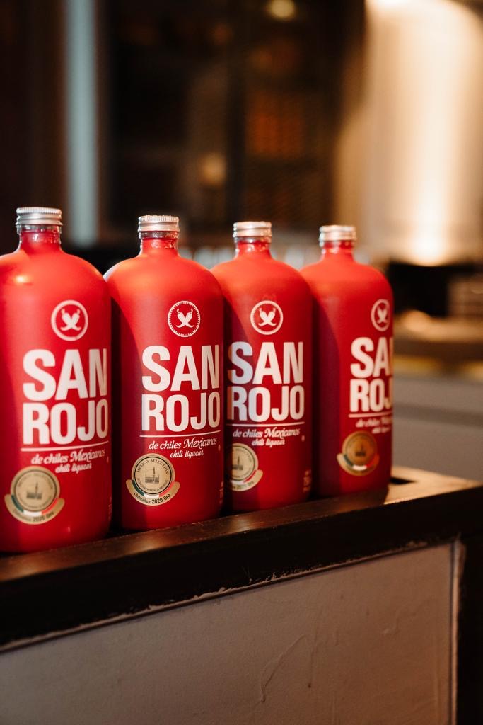 SANROJO: el lujo inesperado que redefine los destilados mexicanos
