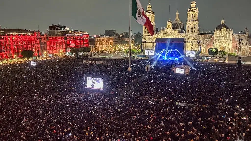 El Zócalo en Venta: Andrea Bocelli y la Metamorfosis del Espacio Público en 2026