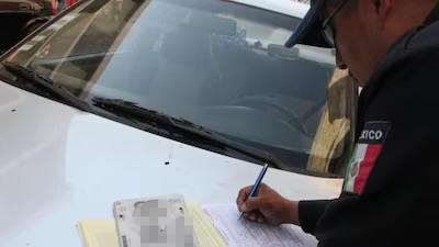 Cómo dar de baja placas de un auto que ya vendiste para evitar multas