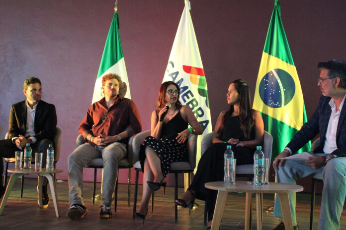 Encuentro empresarial de la Cámara México-Brasil CAMEBRA en el viñedo Donato de Colón, Querétaro.