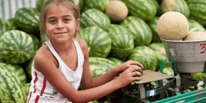 Permiso de trabajo para menores de edad: requisitos y tramite