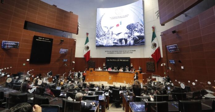 Reforma electoral plantea reducir diputaciones plurinominales a 200 escaños