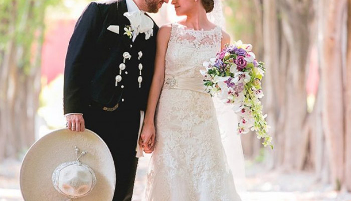 Naturalización mexicana exprés por matrimonio 2026