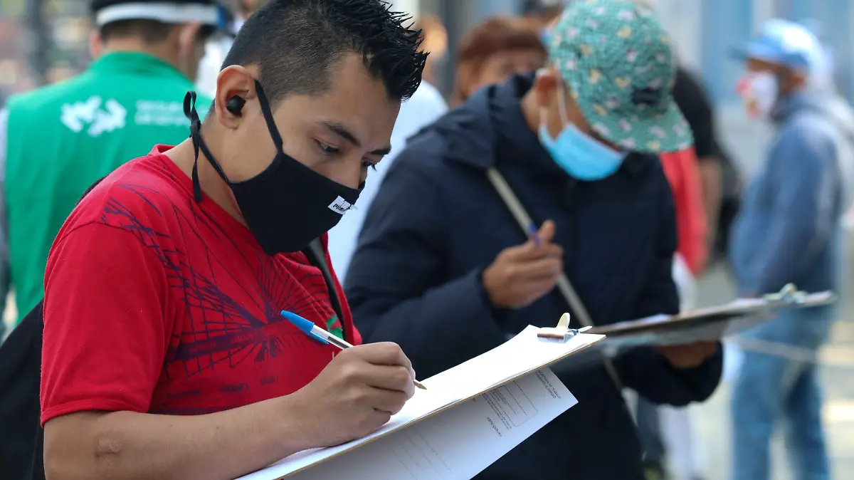 Carta de renuncia y de recomendación laboral