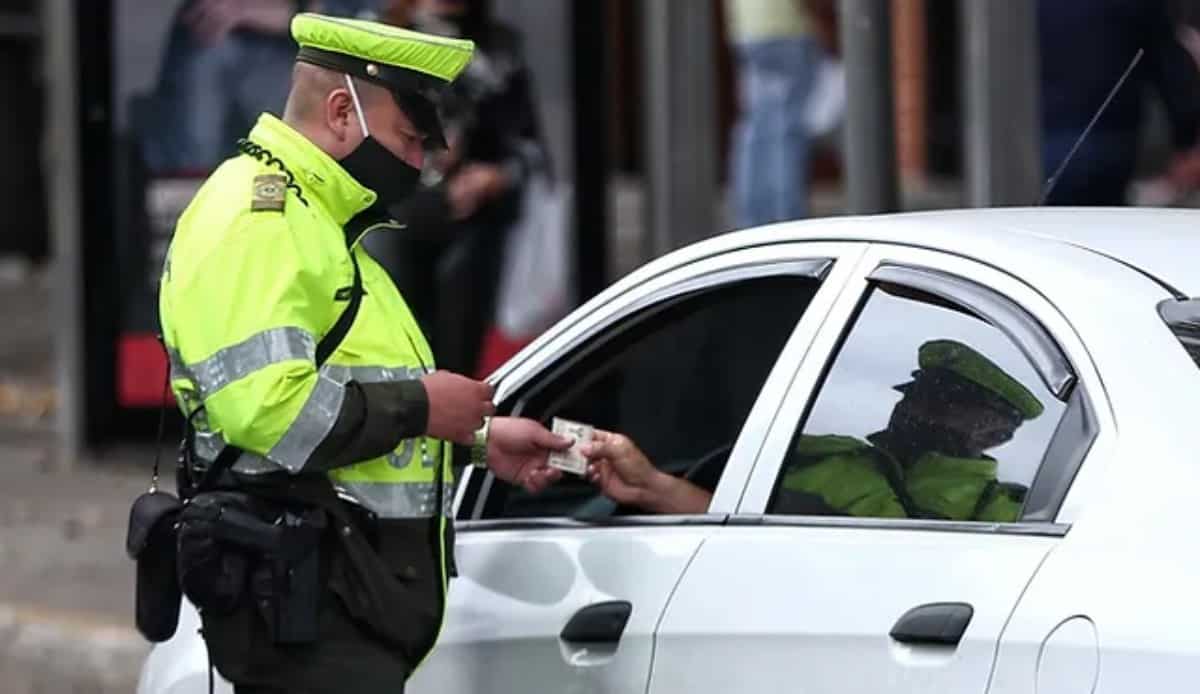 Verificación vehicular