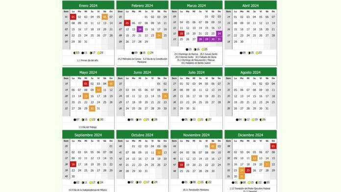 Trabajadores mexicanos revisando el calendario laboral de descanso obligatorio en una oficina en 2026