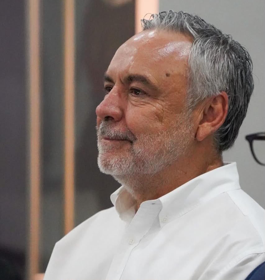 Ramírez Cuéllar propone reformas clave contra el mercado ilícito: México y EE. UU. ante el contrabando de combustible