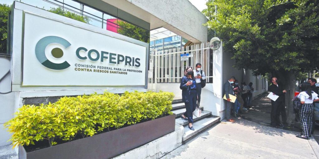 COFEPRIS: cómo verificar si un medicamento, clínica o suplemento está autorizado