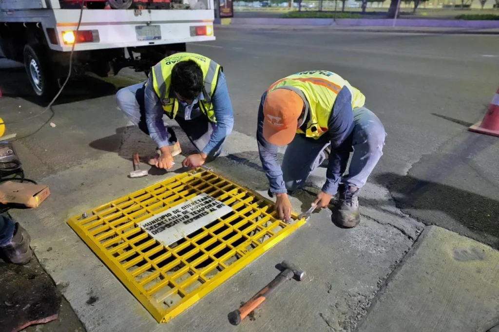 Denuncia topes, baches y coladeras abiertas en tu comunidad
