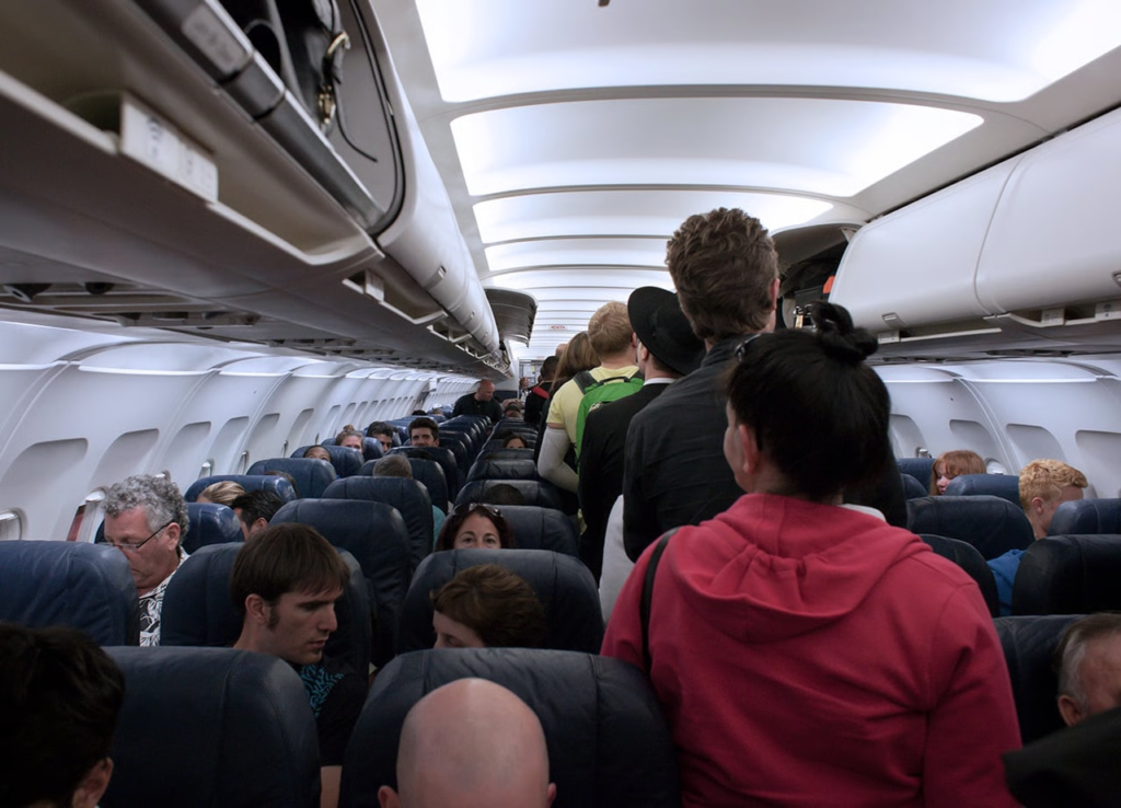 Compensación por vuelo retrasado está regulada por la ley en México