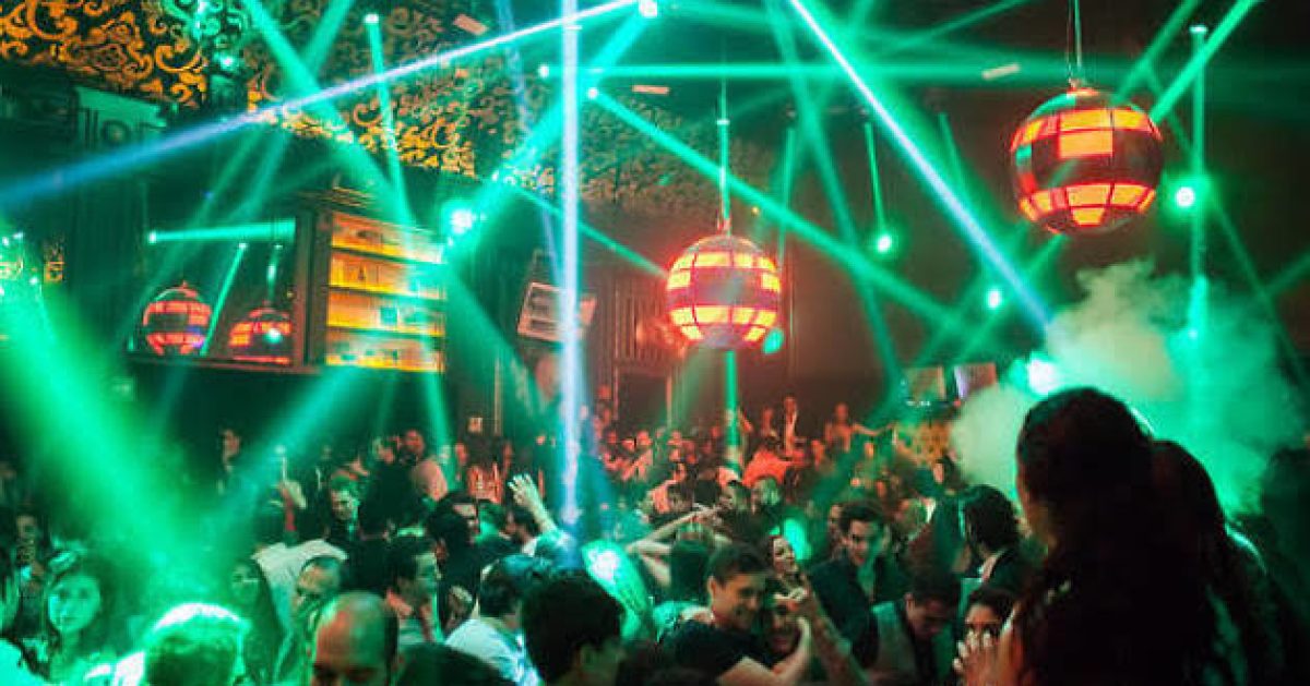 Denuncia por ruido en bar y antros