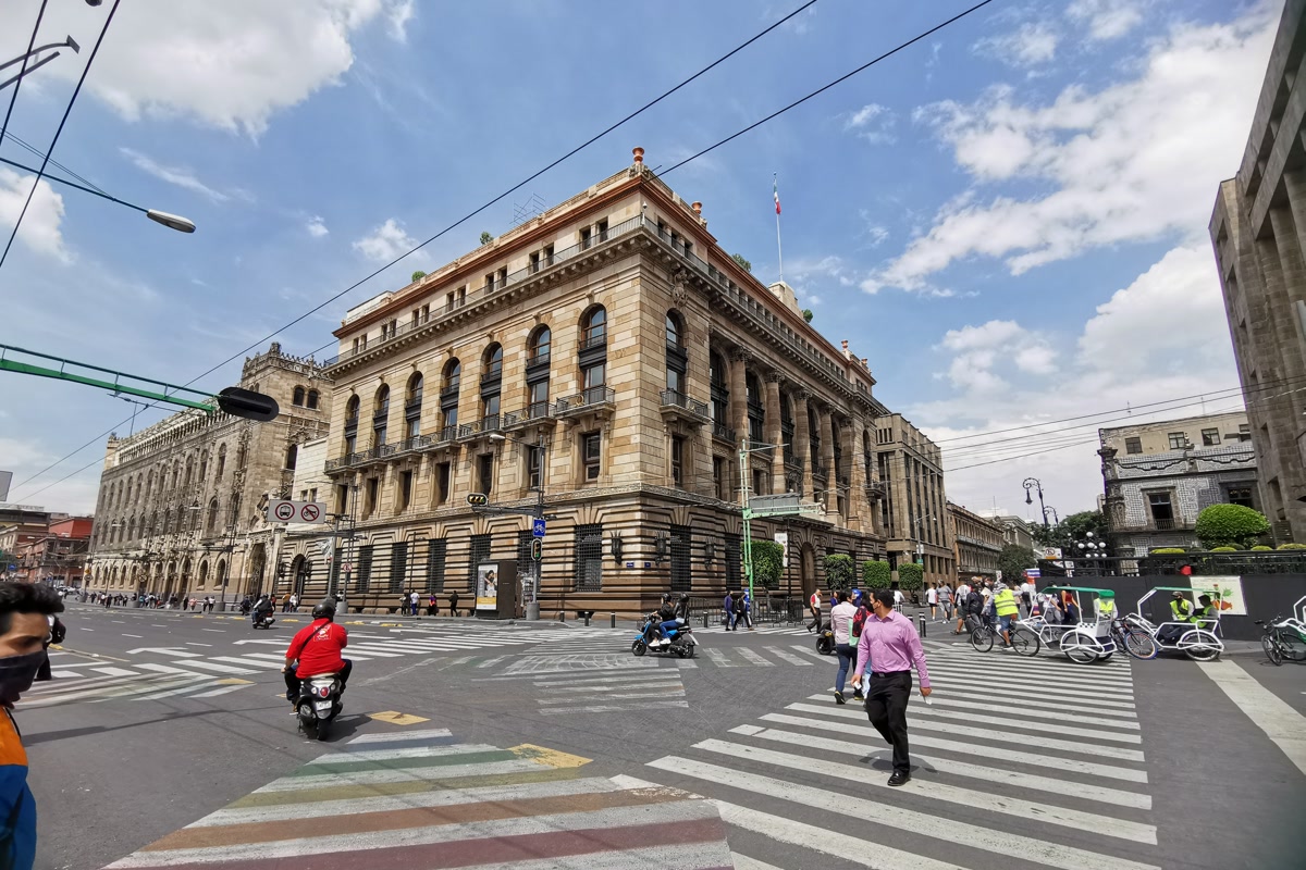 Edificio del Banco de México en el Centro Histórico de la Ciudad de México