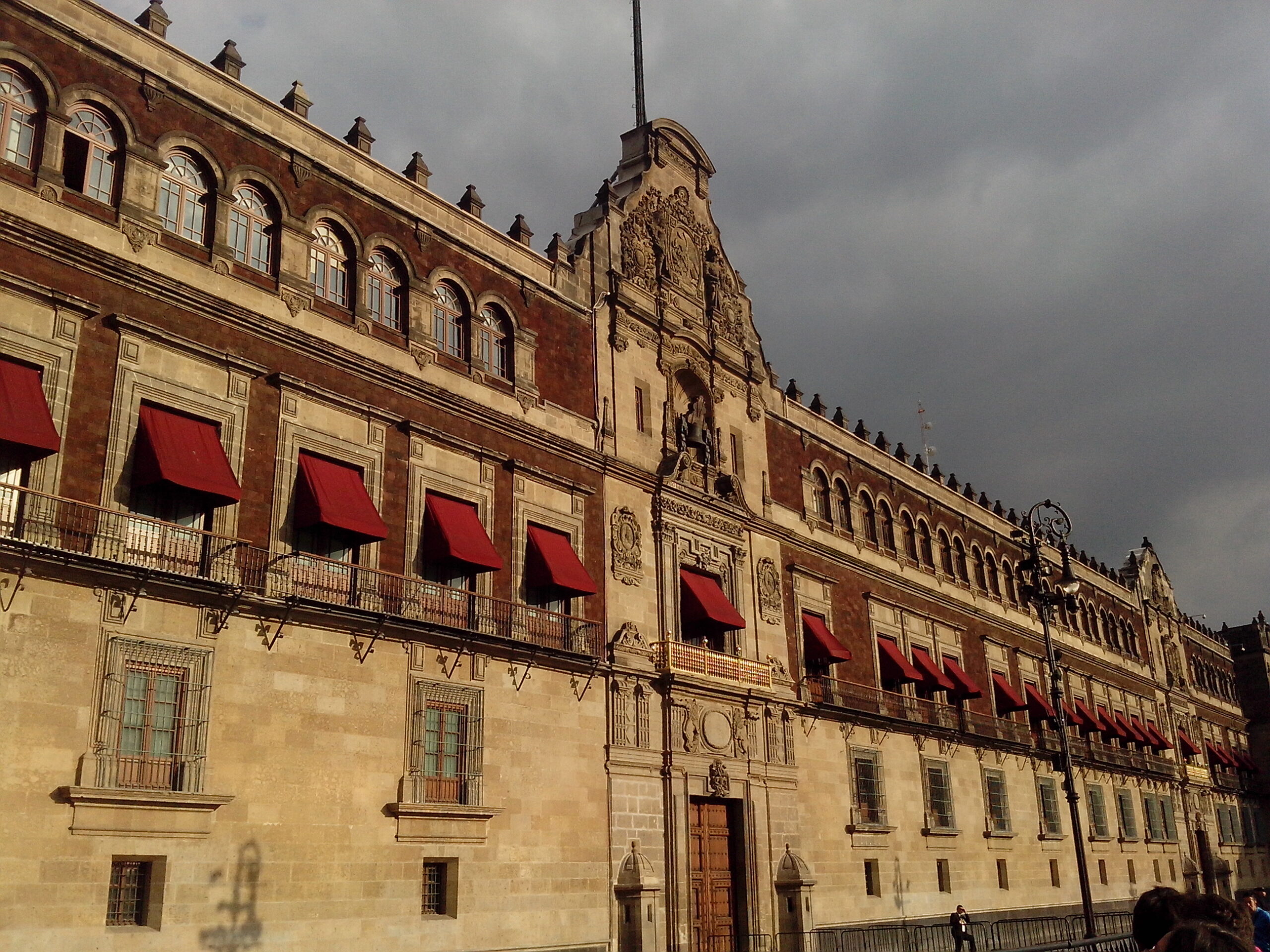 Fachada del Palacio Nacional en la Ciudad de México