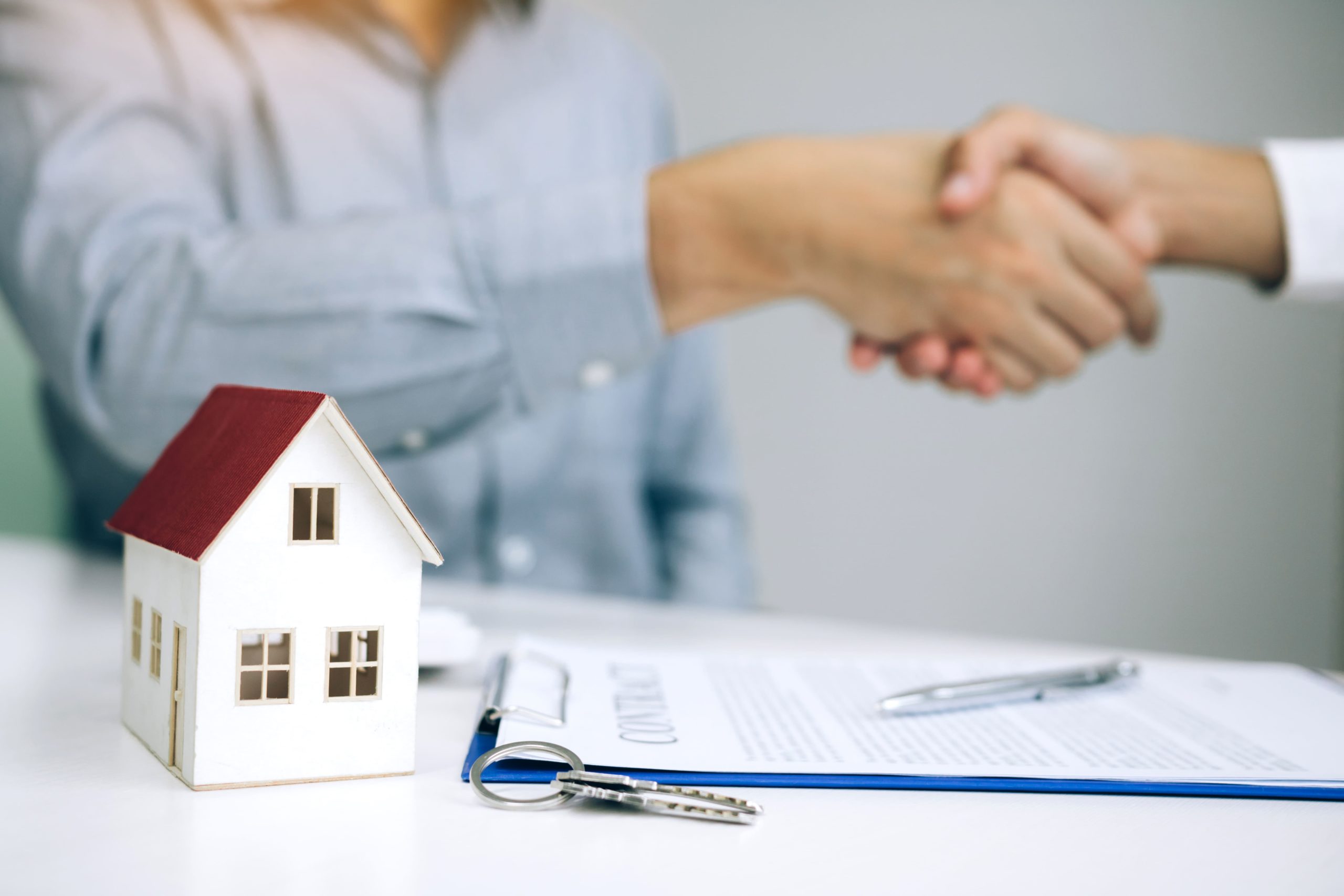 Cómo Heredar la Casa a tus Hijos en Vida sin Quedarte sin Techo