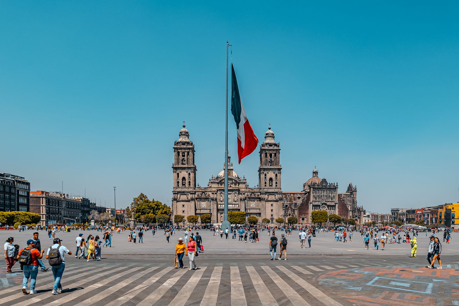 Zócalo de la Ciudad de México donde cerró el Segundo Informe de los dos años de gobierno de Sheinbaum